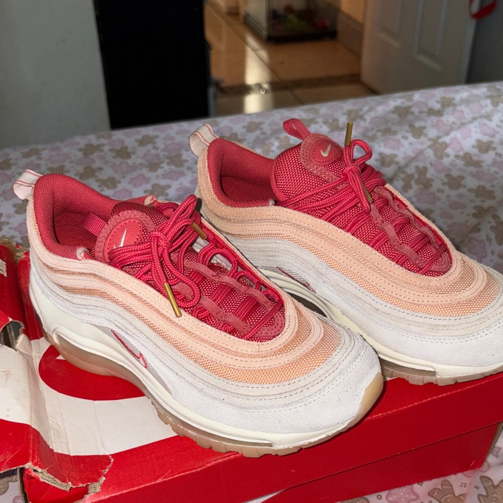 Nike Women's Air Max 97